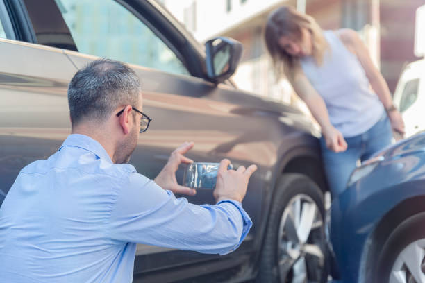 Professional Auto Insurance technician working in Wellington, TX